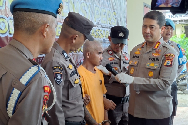 Polisi Amankan Pelaku Penikam Teman Sendiri Saat Pesta Miras
