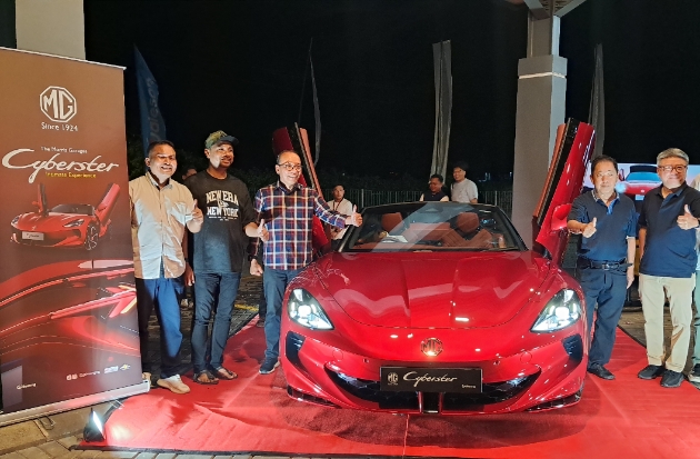 MG Cyberster Hadir di Makassar, Mobil Listrik Sport dengan Desain Ikonik & Teknogi Terkini