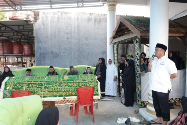 Bupati Luwu Timur Lepas Jenazah Hj. Andi Hadra Petta Welong di Desa Jalajja