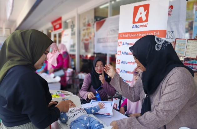 Alfamidi Ajak Orang Tua Balita di Makassar Fokus pada Kreativitas Anak