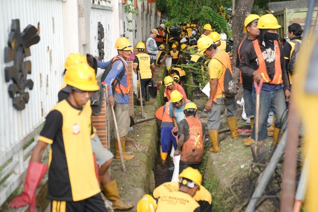 Cegah Banjir, Pemkot Makassar-BBWS dan BBPJN Bersihkan Drainase