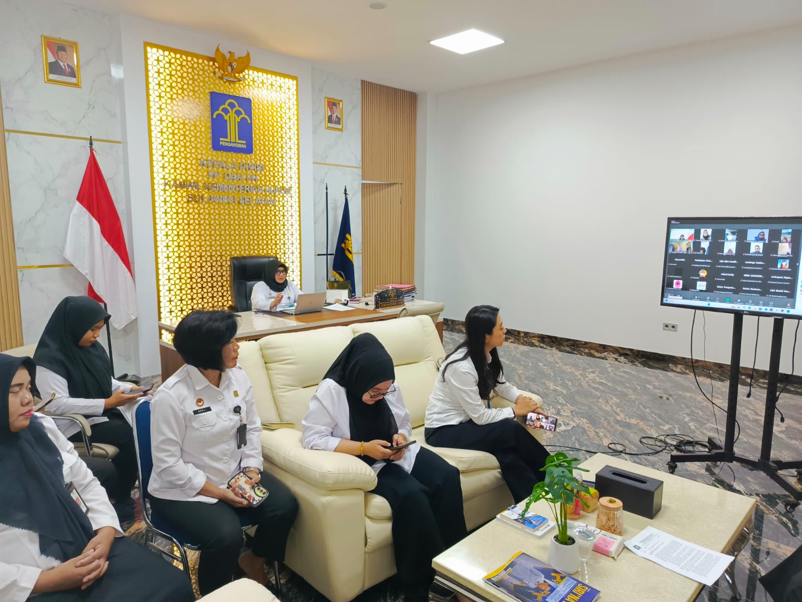 Kemenkum Sulsel Evaluasi Layanan Bantuan Hukum Semester I 2025