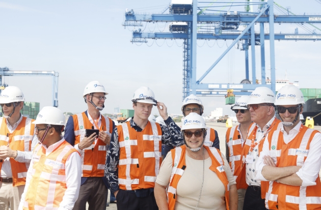 Delegasi Maritim Belanda Apresiasi Inovasi Pelindo di Makassar New Port