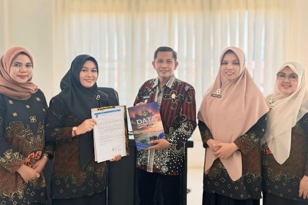 Disdukcapil Lutim dan 11 OPD Tandatangani PKS Akses NIK