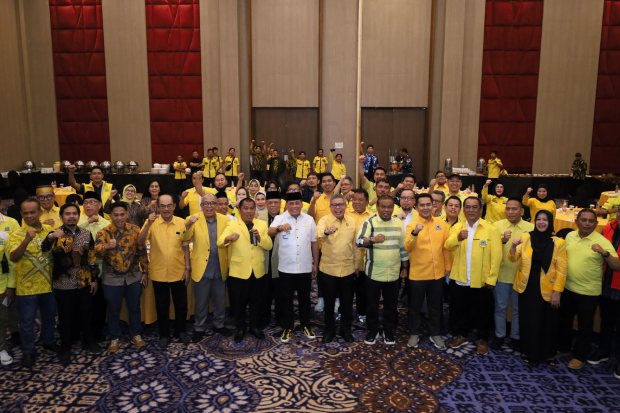 Kembali Mesra Jelang Musda Golkar Sulsel, NH Doakan yang Terbaik untuk TP