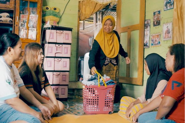 Perjalanan Ibu Rabasia Bersama PNM: Dari Pedagang Sayur, Kini Pengusaha Laundry & Berdayakan Tetangga