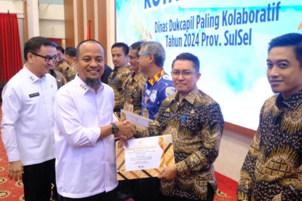 Aktif Catat Akta Kematian, Disdukcapil Gowa Diganjar Penghargaan