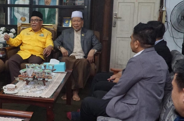 IAS Sowan ke AGH Prof Faried Wajedy, Kenang Kunjungan Harmoko & Akbar Tandjung