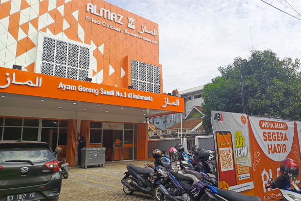 Almaz Fried Chicken Segera Hadir di Makassar, Ayam Goreng Saudi Nomor 1 di Indonesia