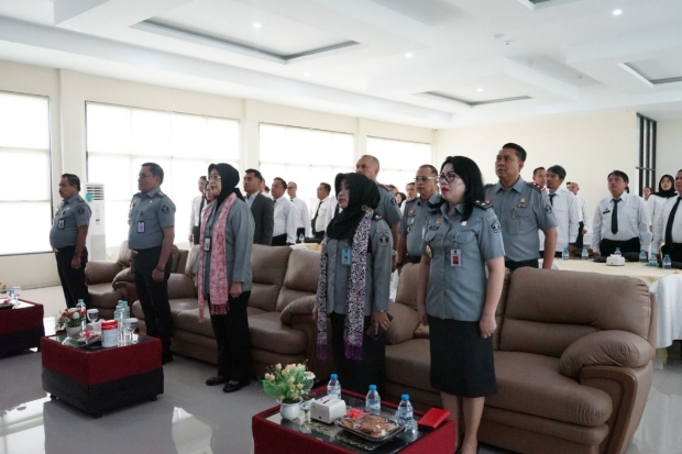 Tingkatkan Pelayanan Publik, Pegawai Kemenkum Sulsel Ikuti Pelatihan Public Speaking