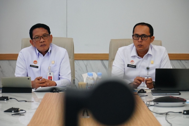 Kemenkum Sulsel Cetak 365 Sertifikat Apostille dan 25 Stiker Legalisasi