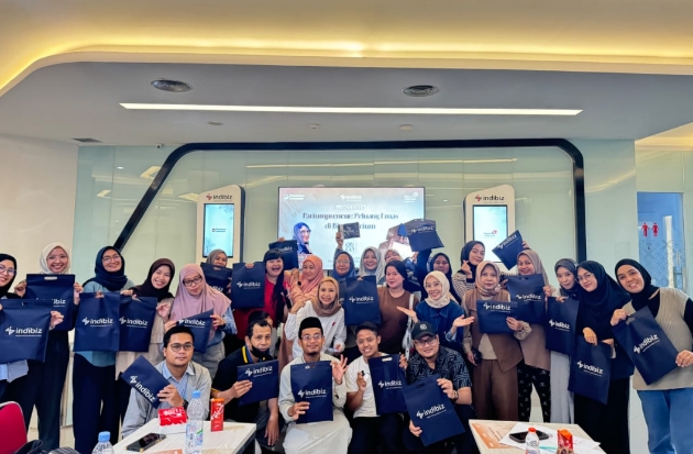 Telkom Dukung Wirausaha Kreatif Lewat Pelatihan Bisnis Parfum di Makassar