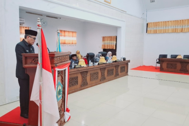 Sekda Bantaeng Beri Jawaban Terhadap Pandangan Fraksi Atas Dua Ranperda