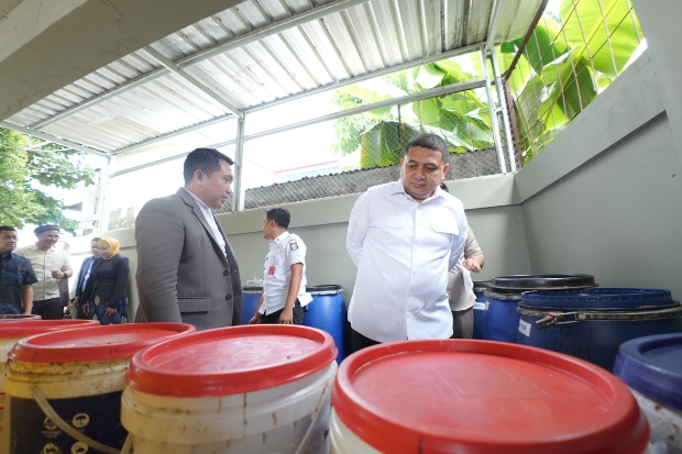Pemkot Makassar Ajak Industri Hotel Kelola Sampah Organik