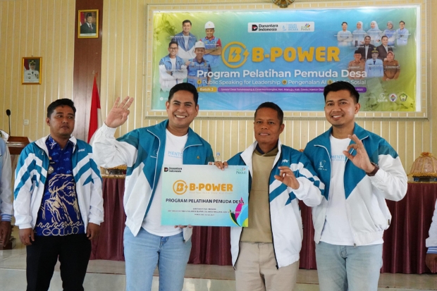 PLN Latih Pemuda Desa di Gowa Melek AI dan Public Speaking