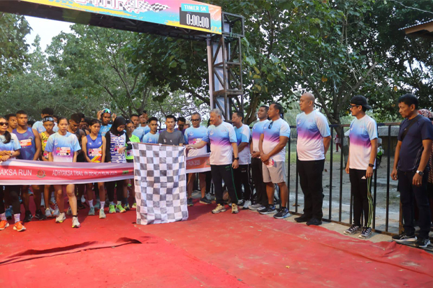 Bupati Pinrang Sebut Adhyaksa Trail Run in Beach Perpaduan Olahraga dan Promosi Wisata