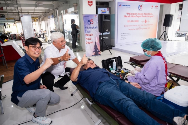 Rayakan HUT ke-55, Astra Motor Gelar Donor Darah Serentak di 12 Wilayah se-Indonesia