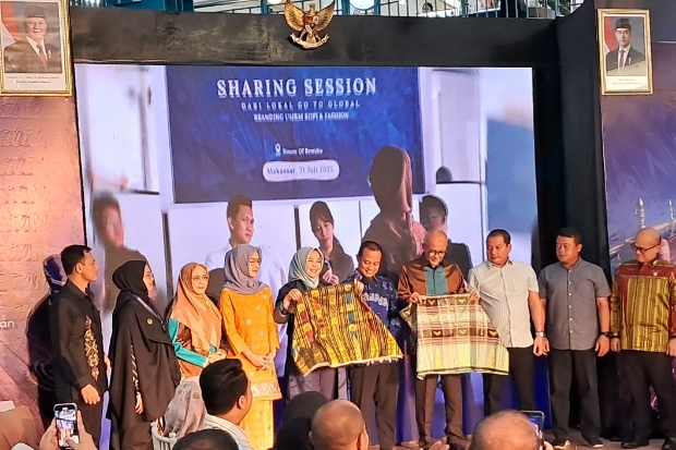 77 UMKM Ramaikan KKS X Wastra Heritage Market, Dukung Penguatan Ekonomi Daerah