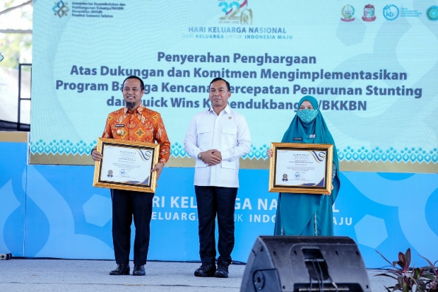 Turunkan Angka Stunting, Pemprov Sulsel Diberi Penghargaan