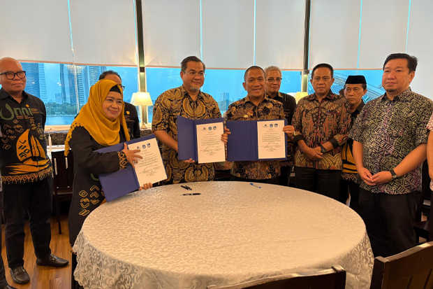 Pemkab Lutim, UMI Makassar dan USIM Malaysia MoU Pendirian Sekolah Berbakat di Luwu Timur