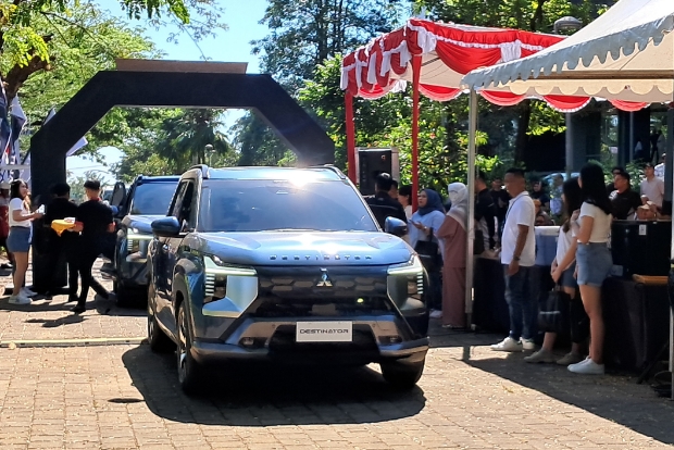 Mitsubishi Destinator Laris Manis! Ratusan Calon Konsumen Hadiri Gathering & Test Drive di Makassar