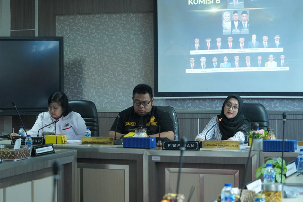 RDP denga Bulog, DPRD Sulsel Temukan Harga Gabah dan Beras Mahal di Masyarakat