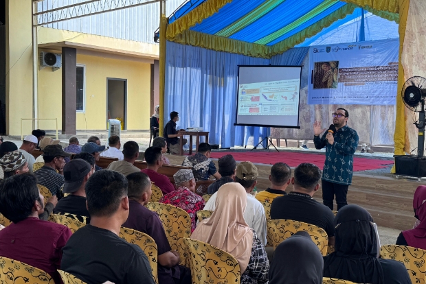OJK Gelar Edukasi Keuangan di Polman, Sasar 150 Petani Kakao