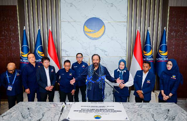 Surya Paloh Bangga Lihat Kantor Nasdem Sulsel, Minta DPW se-Indonesia Jadikan Contoh