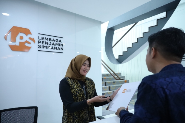 Niat dan Kemampuan Menabung Masyarakat pada Juli 2025 Menurun