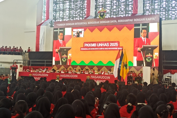 Sambut 10.418 Maba, Rektor Unhas Ingatkan Pentingnya Wawasan Lintas Disiplin