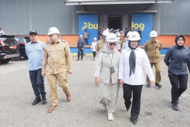 Komisi IV DPR RI Sebut Stok Beras di Bulog Makassar Melimpah