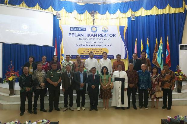 Dilantik untuk Periode 2025-2030, Rektor Wihalminus Siap Wujudkan Tata Kelola Baik UAJ Makassar