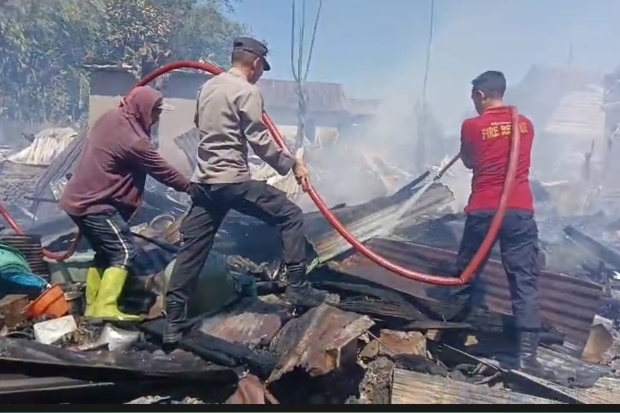 7 Rumah Ludes Terbakar di Bontotiro Rumbia Jeneponto