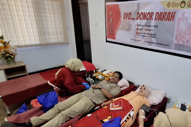 Meriahkan HUT Kemerdekaan RI, DWP BPK Wilayah XIX Gelar Donor Darah