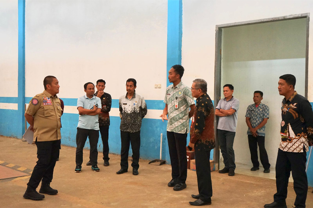 Sidak Tiga Lokasi, Bupati Ibas Tekankan Kedisiplinan, Kebersihan dan Perbaikan Fasilitas