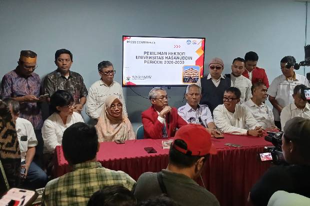 Prof Budu Daftar Bacalon Rektor Unhas Tanpa Dikawal Dekan