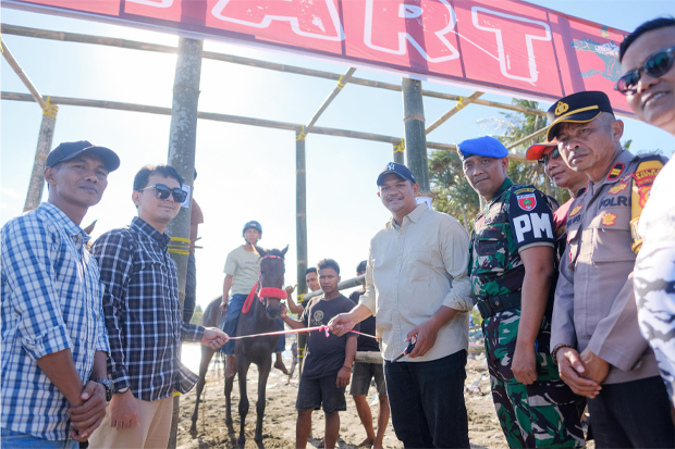 Bupati Bantaeng Uji Nurdin Minta Lomba Pacuan Kuda Tidak Dinodai Praktik Judi