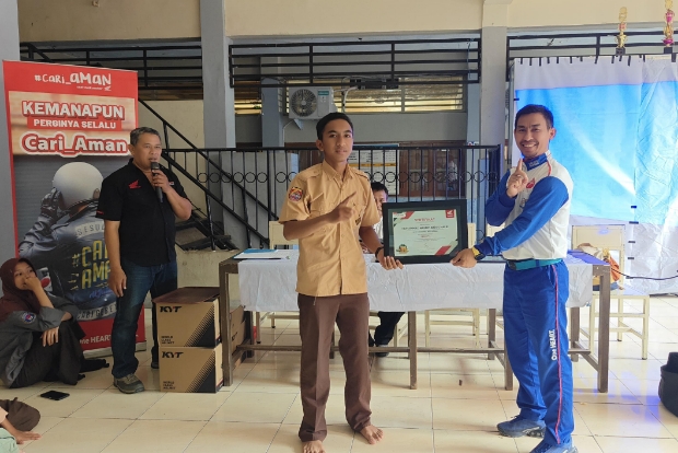 Ukir Prestasi di Ajang Safety Riding Competition, Asmo Sulsel Apresiasi SMK Nasional Makassar