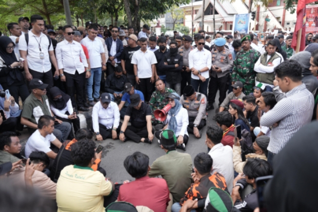 Bupati Gowa Temui Langsung Aksi Damai Kelompok Cipayung Plus