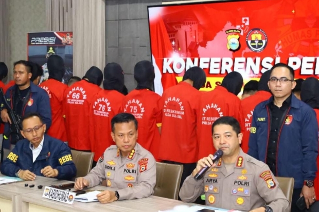 Polisi Tetapkan 29 Tersangka Pengrusakan dan Pembakaran Gedung DPRD