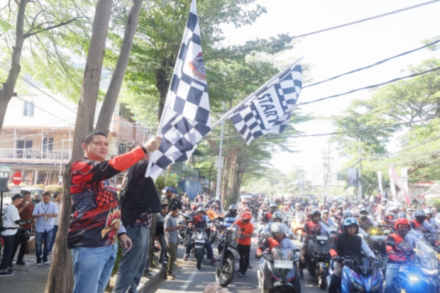 Wali Kota Makassar Lepas Ratusan Peserta Heritage Rally HDCI 2025