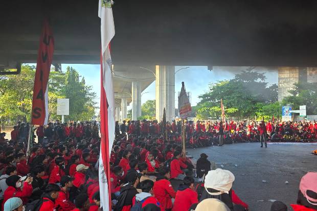 Maklumat Rektor Unhas dan Tuntutan Mahasiswa adalah Dua Hal yang Berbeda