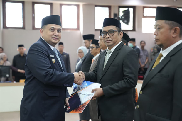 Tanggal Istimewa di Bulan 9, Munafri-Aliyah Lantik 9 Pejabat Baru Pemkot Makassar