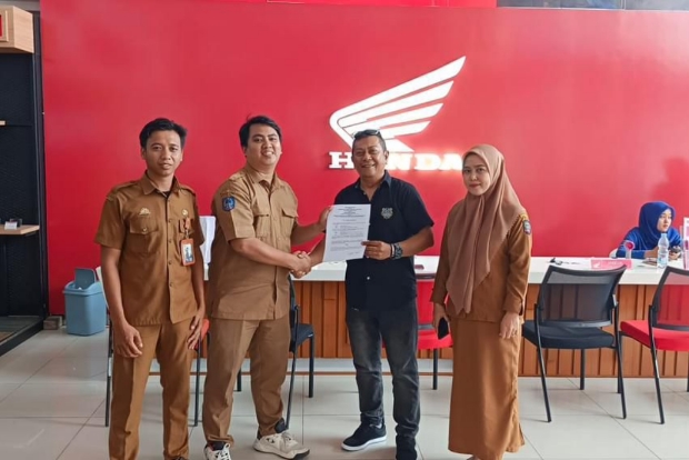 Asmo Sulsel dan SMKN 8 Pangkep Jalin Kerja Sama Cetak Tenaga Terampil Otomotif