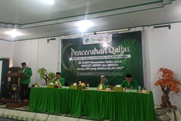 UMI Perkuat Spiritualitas dan Keimanan Dosen Lewat Pencerahan Qalbu