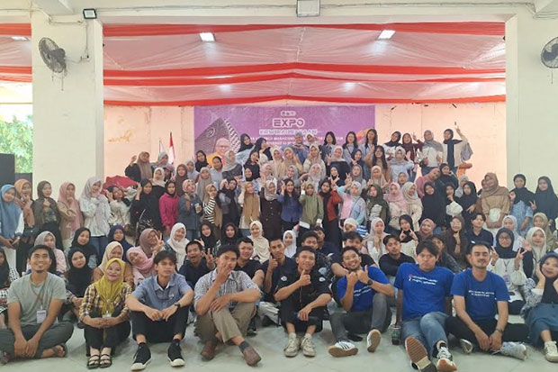 Talkshow Expo Kewirausahaan 2025 IKBIM KIP UNM Pacu Inovasi Bisnis Mahasiswa