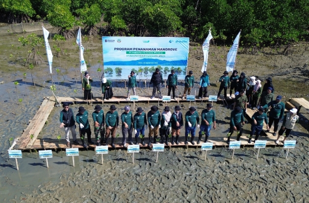 Hari Maritim 2025, Pelindo Kick Off Rehabilitasi Mangrove di Bone