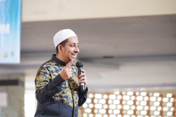 Hadir di UIN Alauddin, Habib Jafar Ajak Anak Muda Beragama dengan Sadar