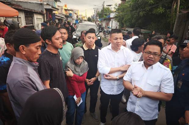 Gerindra Sulsel Jadi Partai Pertama Kunjungi Korban Perang Kelompok di Tallo