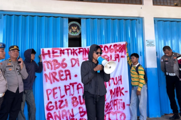 Warga Tuntut Evaluasi Dapur SPPG BTP, Buntut Temuan Menu Diduga Tak Layak